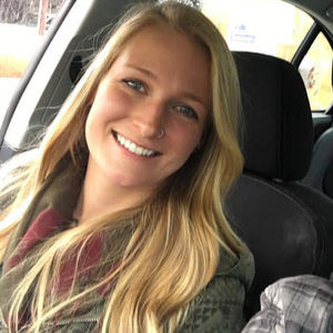 Meet your Posher, Ashley